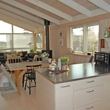 Tatil Evi Holiday Close To The Ocean 098593 Sæby